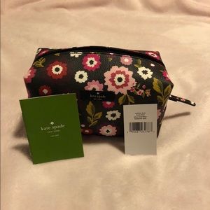 Kate Spade Medium Davie Makeup Bag